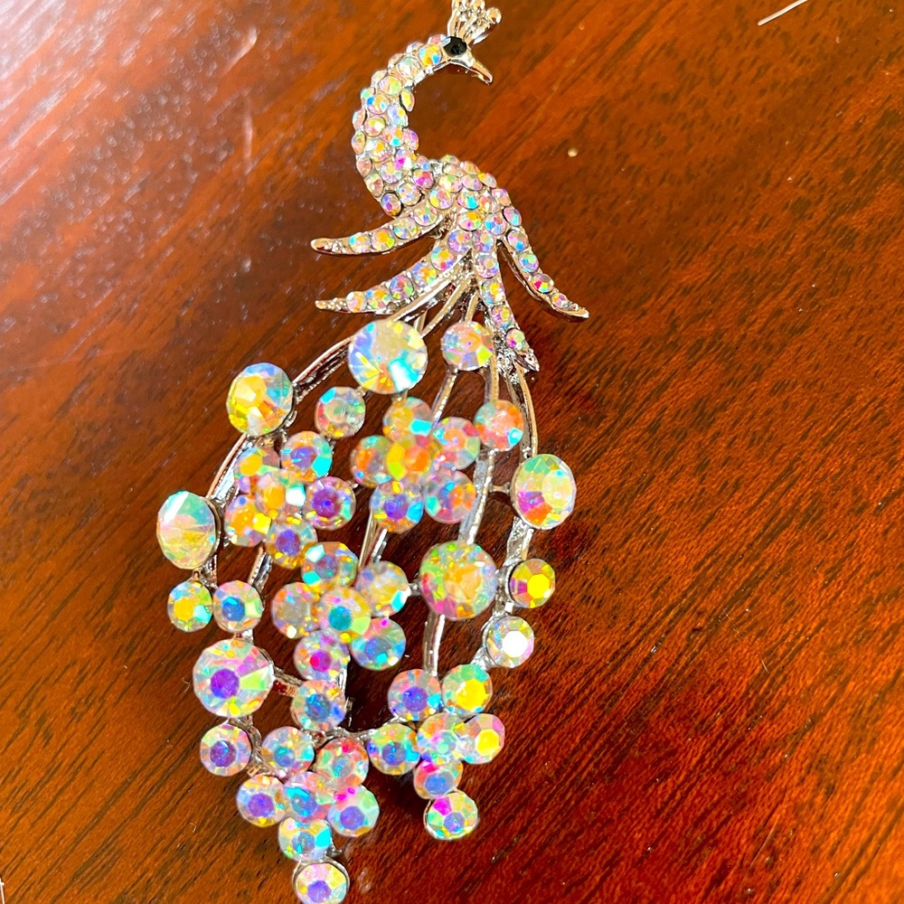 Peacock pin